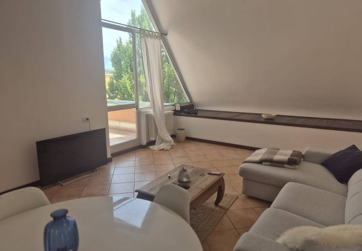 Apartament a Varese, Varese, Varese - € 850/mes | Ref: 603-LN - foto 1