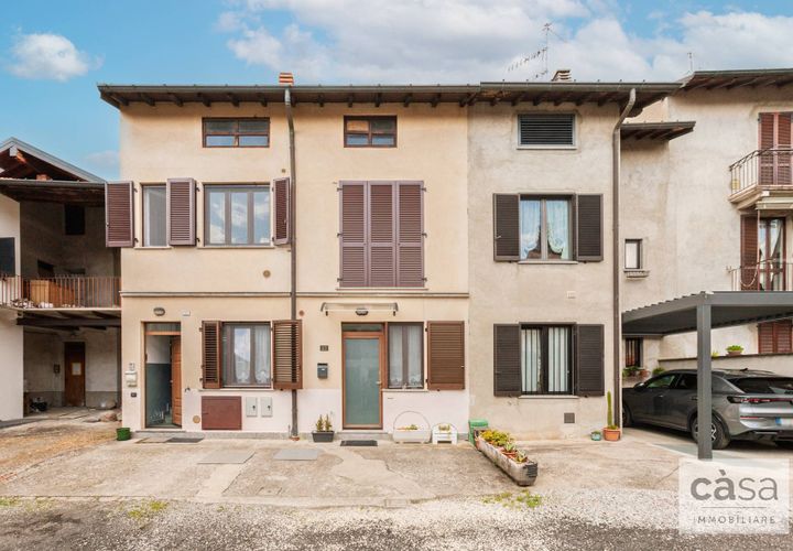 Leilighet i Malnate, Varese, Malnate - € 112 000 | Ref: 606-AD - foto 1