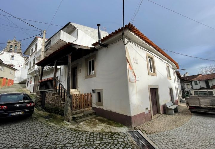 Villa en Vimioso, Braganca, Vimioso - € 175.000 | Ref: SPT0568 - photo 1