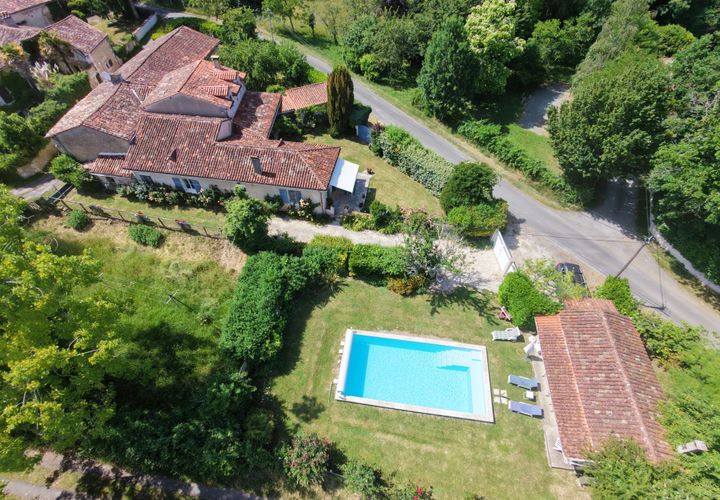 Villa a Riberac, Dordogne, Riberac - € 350.000 | Ref: BVI79939 - foto 1