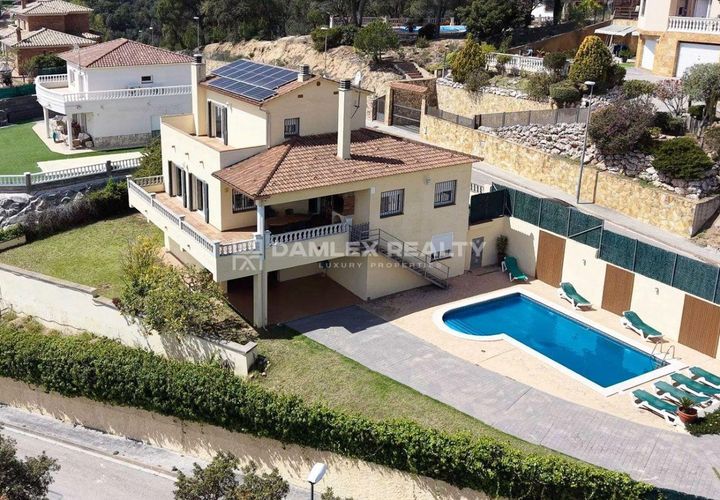 Villa a Lloret De Mar, Gerona, Lloret De Mar - € 510.000 | Ref: 75242 - foto 1