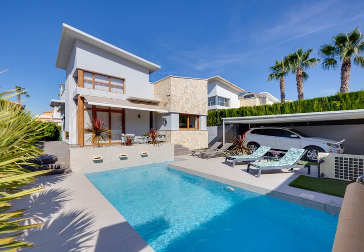 Villa a Ciudad Quesada, Alicante, Ciudad Quesada - € 585.000 | Ref: A9242 - foto 1
