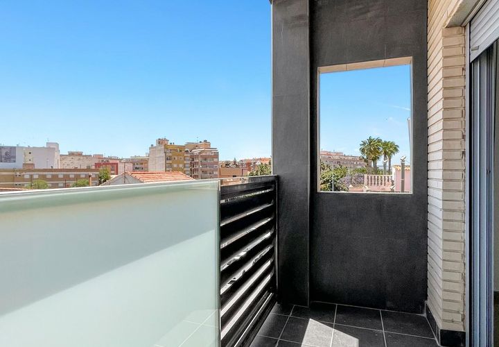 Leilighet i Torrevieja, Alicante, Torrevieja - € 175 000 | Ref: MOVE-371/13477 - foto 1
