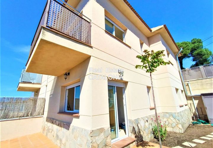 Rækkehus i Lloret De Mar, Gerona, Lloret De Mar - € 240.000 | Ref: VC-4206 - foto 1