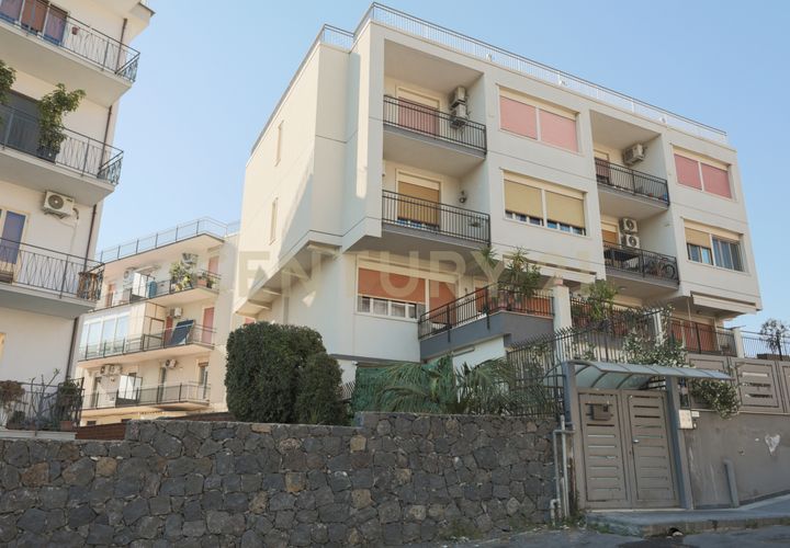 Leilighet i Catania, Catania, Catania - € 199 000 | Ref: 023-004 - foto 1
