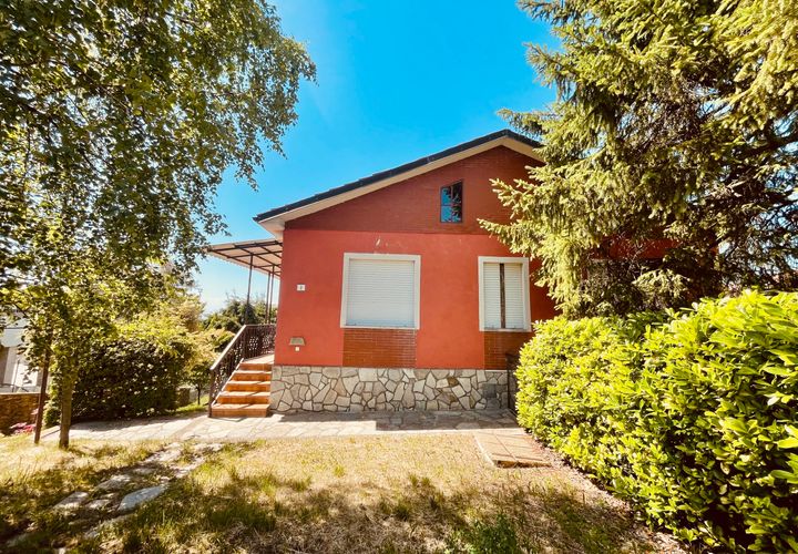 Villa a Serravalle Langhe, Cuneo, Serravalle Langhe - € 92.000 | Ref: D768.26 - foto 1