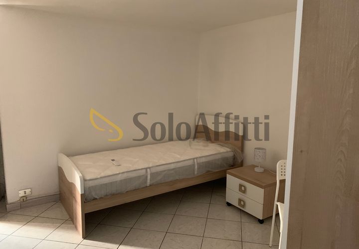 Estudi a Catania, Catania, Catania - € 200/mes | Ref: Camera2ViaPadova - foto 1