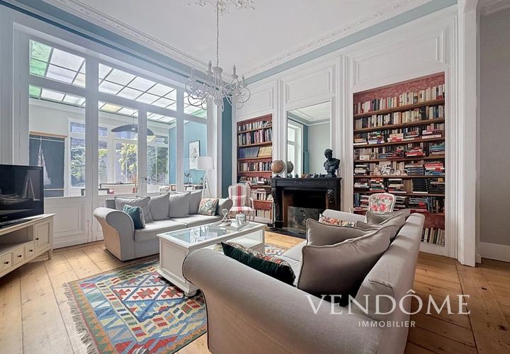 Villa a Lille, Nord, Lille - € 950.000 | Ref: VDM-39668-ADRUBI - foto 1