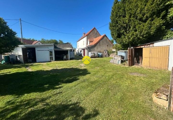 Villa a Moulins, Allier, Moulins - € 104.500 | Ref: 97MS111761 - foto 1