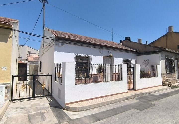 Villa a Alicante, Alicante, Alicante - € 150.000 | Ref: rbtp11400307 - foto 1