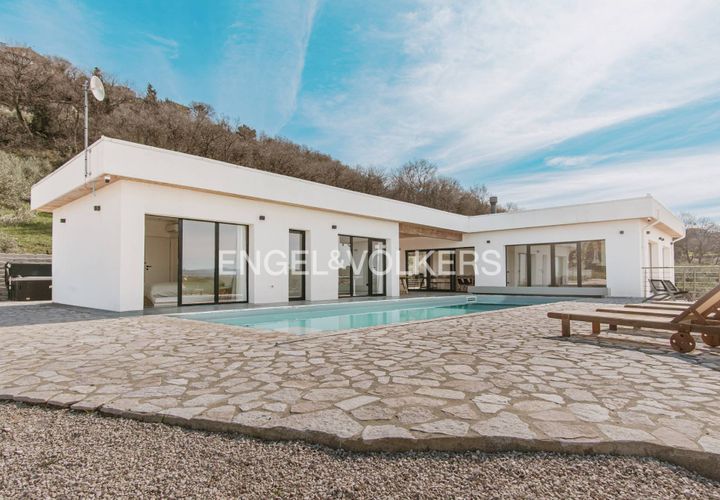 Villa i Petacciato, Campobasso, Petacciato - € 740 000 | Ref: EV -  VILLA CON PISCINA IN BIOEDILIZIA A PETACCIATO - foto 1