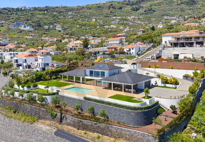 Byhus i Calheta, Madeira, Calheta - € 4.500.000 | Ref: KWPT-028355 - foto 1