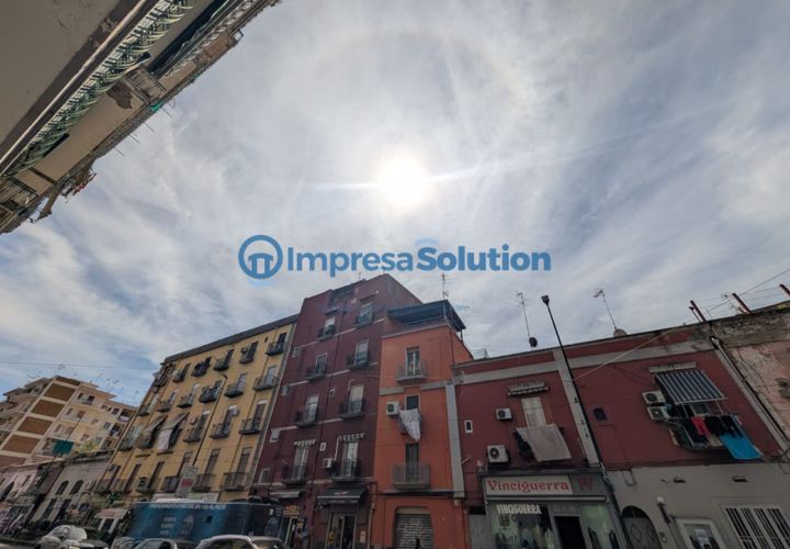 Erhvervsejendom i Naples, Naples, Naples - € 360.000 | Ref: stazione.a - foto 1