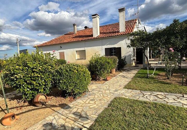 Byhus i Proenca-a-Nova, Castelo Branco, Proenca-a-Nova - € 180.000 | Ref: 923528 - foto 1