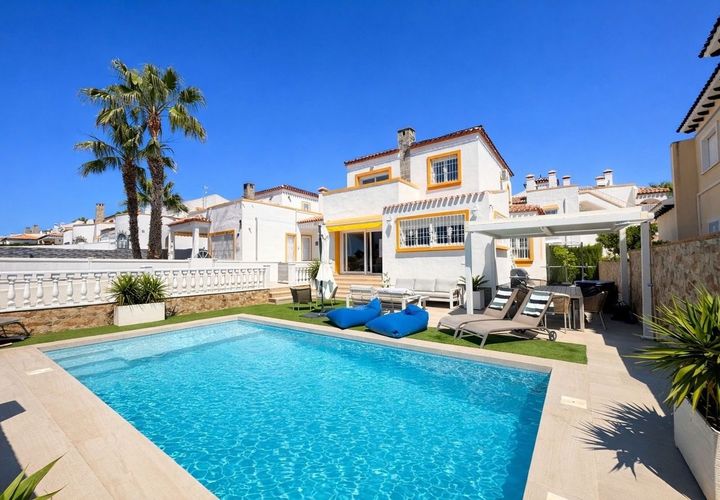 Villa a Los Dolses, Alicante, Los Dolses - € 549.995 | Ref: AG19MLSC5112687 - foto 1