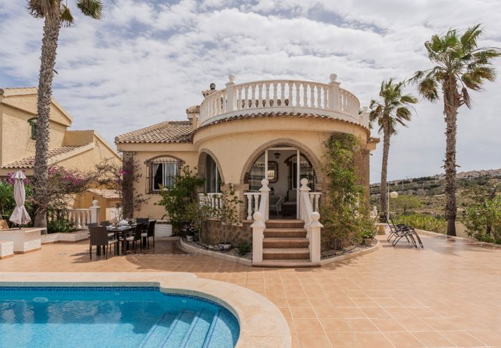 Villa a Gran Alacant, Alicante, Gran Alacant - € 549.000 | Ref: CLDCBE-29599 - foto 1