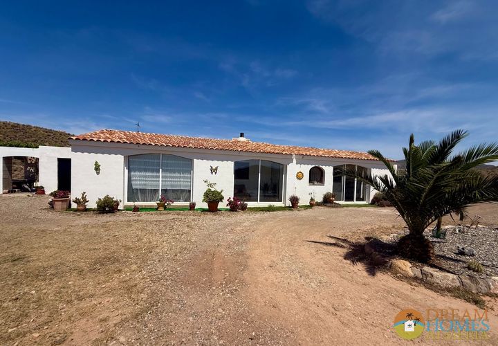 Villa i Albox, Almeria, Albox - € 169.000 | Ref: EAF-16262783 - foto 1