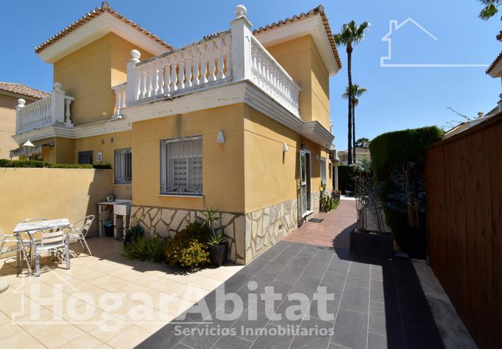 Rækkehus i Oliva, Valencia, Oliva - € 390.000 | Ref: 092GAU390.FPV-A/3716 - foto 1