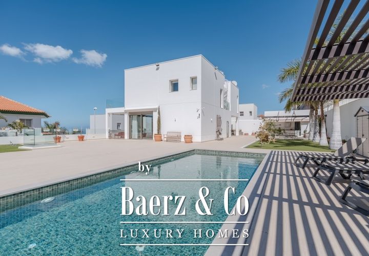 Villa i Adeje, Tenerife, Adeje - € 2.100.000 | Ref: baerz48824 - foto 1