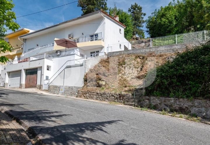 Byhus i Cantar-Galo, Castelo Branco, Cantar-Galo - € 225.000 | Ref: UNU.I.2219.12348 - foto 1