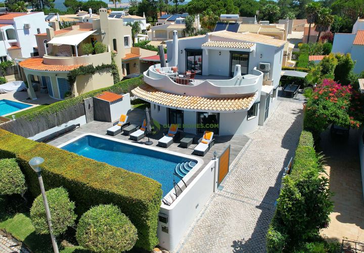 Villa i Vilamoura, Faro, Vilamoura - € 1.499.999 | Ref: OH3064 - foto 1
