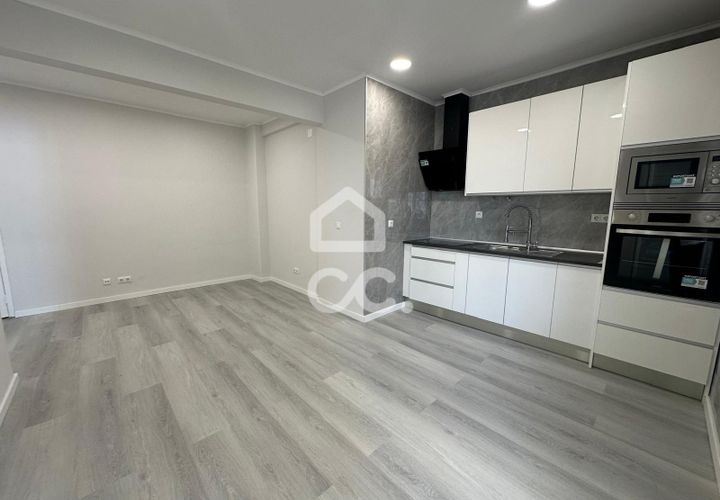 Lejlighed i Amadora, Lisbon, Amadora - € 255.000 | Ref: 409/A/00084 - foto 1