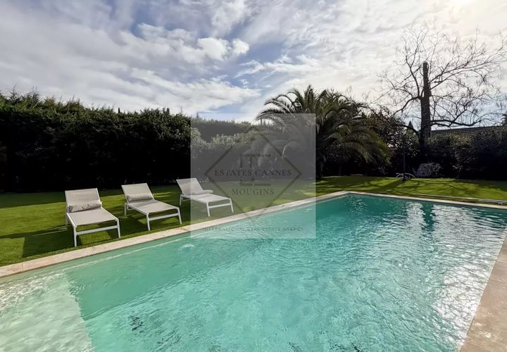 Villa a Mougins, Alpes-Maritimes, Mougins - € 5.500/mes | Ref: 86717813 - foto 1