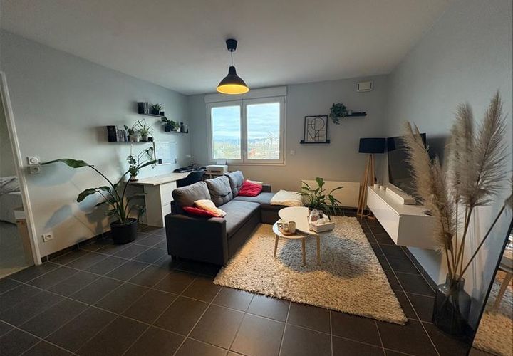 Apartament a Rouen, Seine-Maritime, Rouen - € 780/mes | Ref: AN005385 - foto 1