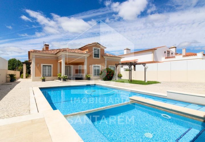 Villa i Almeirim, Santarem, Almeirim - € 795.000 | Ref: 11927 - foto 1