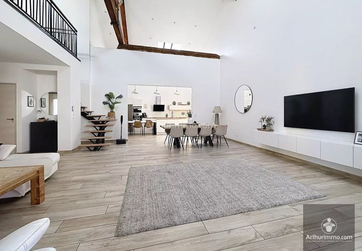 Byhus i Roanne, Loire, Roanne - € 399.000 | Ref: 87050098 - foto 1
