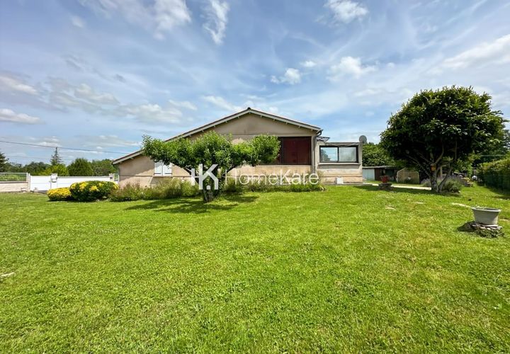 Villa a Boussens, Haute-Garonne, Boussens - € 199.000 | Ref: VM6931-HOMEKARE-HK - foto 1