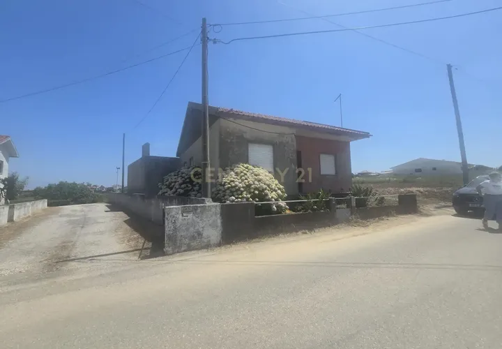 Villa i Alcobaca, Leiria, Alcobaca - € 160.000 | Ref: 1739-02315 - foto 1