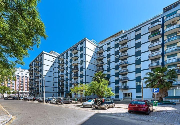 Lejlighed i Setubal, Setubal, Setubal - € 275.000 | Ref: C0410-01266 - foto 1