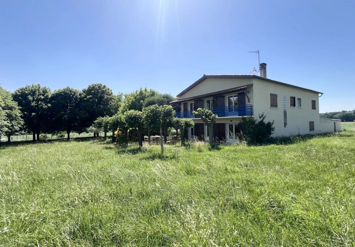 Villa a Réalmont, Tarn, Réalmont - € 1.100/mes | Ref: 87083966 - foto 1