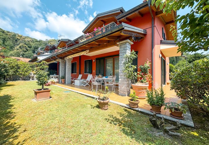 Villa a Meina, Novara, Meina - € 490.000 | Ref: T468 - foto 1