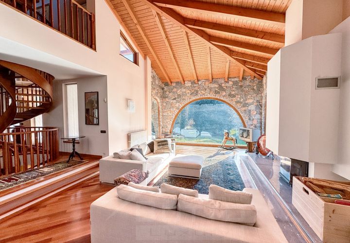 Villa a Invorio, Novara, Invorio - € 850.000 | Ref: T550 - foto 1