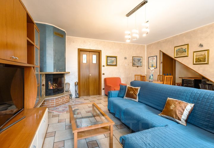 Villa i Invorio, Novara, Invorio - € 220.000 | Ref: T530 - foto 1