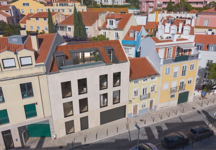 Villa i Lisbon, Lisbon, Lisbon - € 1 500 000 | Ref: CB02-0406 - foto 1