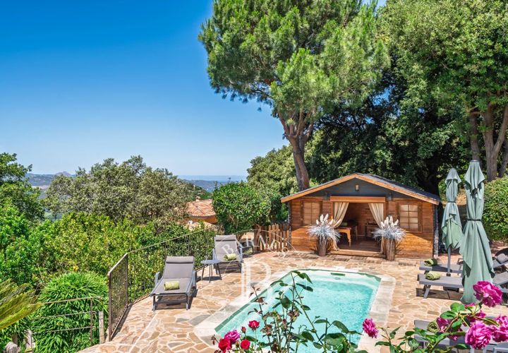 Villa i Saint-Florent, Haute-Corse, Saint-Florent - € 1 100 000 | Ref: RV2220 - foto 1