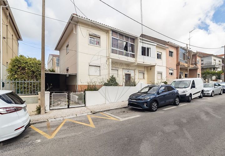 Wohnung in Almada, Setubal, Almada - € 275.000 | Ref: 120612481-6 - Foto 1
