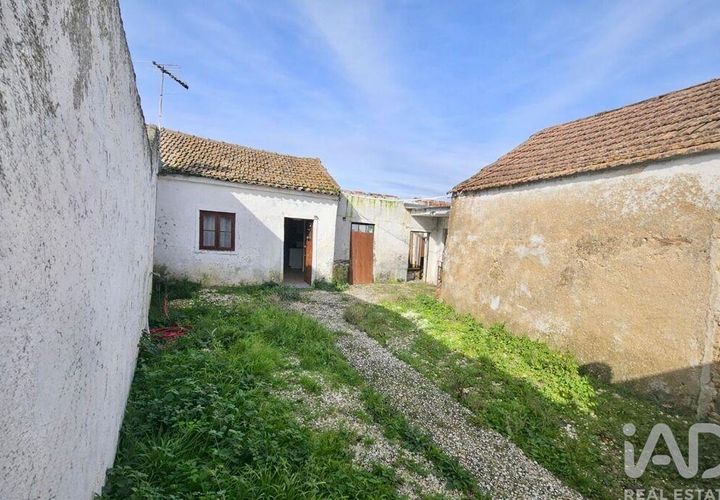 Rækkehus i Alenquer, Lisbon, Alenquer - € 120.000 | Ref: 791555 - foto 1