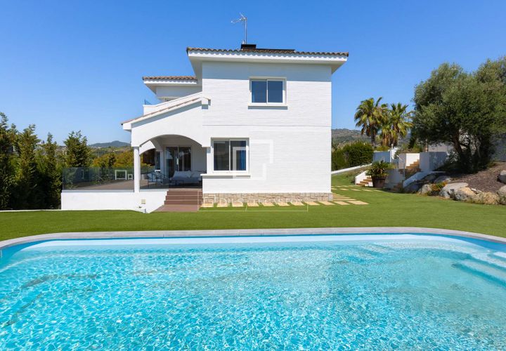 Villa i Alella, Barcelona, Alella - € 1.750.000 | Ref: MRS70002 - foto 1
