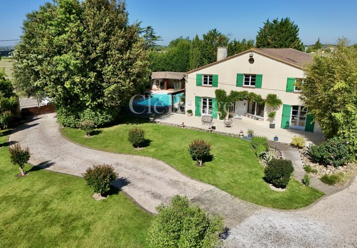 Villa a Marmande, Lot-et-Garonne, Marmande - € 349.800 | Ref: CSG028 - foto 1