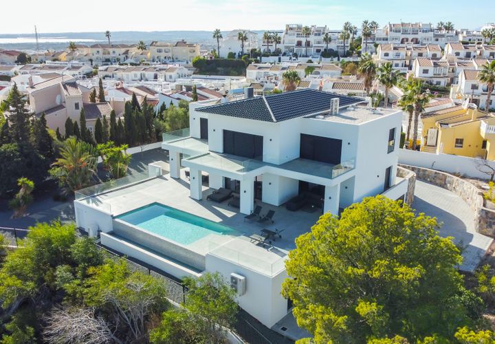 Villa en Ciudad Quesada, Alicante, Ciudad Quesada - € 2.300.000 | Ref: 39051 - photo 1