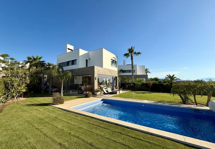 Villa i Manilva, Malaga, Manilva - € 1.099.000 | Ref: CDS5395903-FO - foto 1