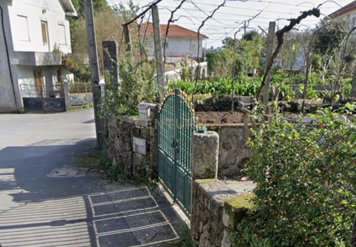 Helårsgrund i Fafe, Braga, Fafe - € 85.000 | Ref: C0256-03511 - foto 1