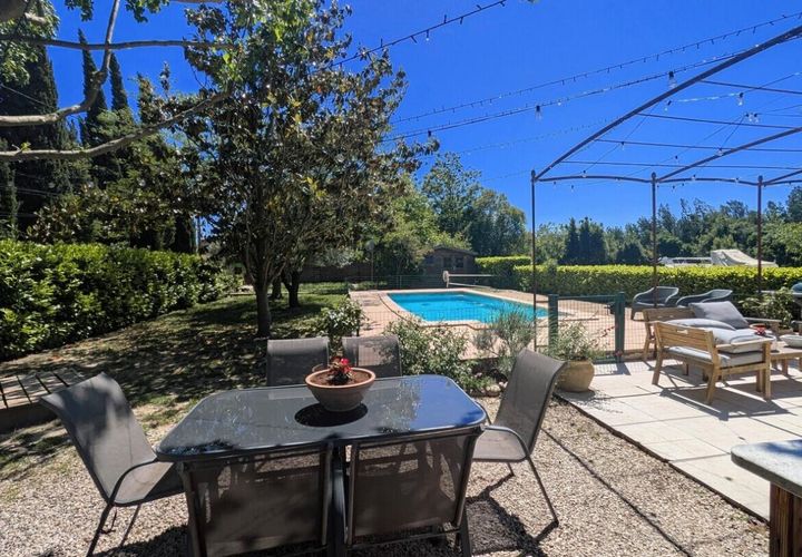 Villa a Lauris, Vaucluse, Lauris - € 550.000 | Ref: fr041143 - foto 1