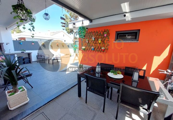 Stadthaus in Quinta do Conde, Setubal, Quinta do Conde - € 555.000 | Ref: 3510 - Foto 1