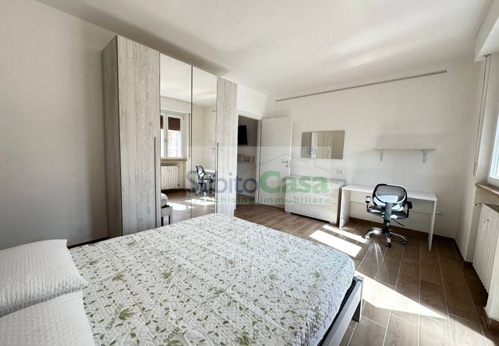 Villa a Chieti, Chieti, Chieti - € 300/mes | Ref: E 375 - foto 1