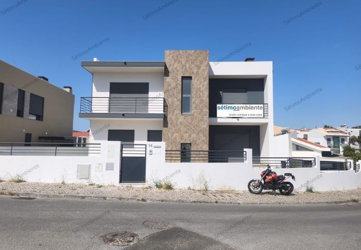 Villa a Laranjeiro, Setubal, Laranjeiro - € 695.000 | Ref: 26070 - foto 1